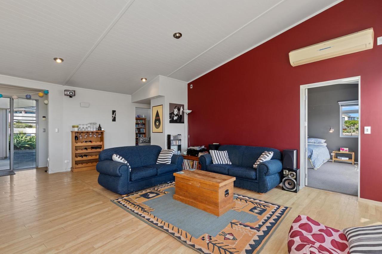 Restful Ruakaka - Ruakaka Holiday Home מראה חיצוני תמונה
